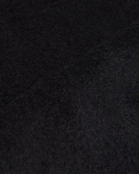 LOTTIEA-Scarves-Perfect for keeping you warm as the weather starts to get chilly, the LOTTIEA scarf is knitted from wool with a fringe trim to bring a little luxury into your daily rotation. Wool scarf Fringe trim Embroidered logo Dimensions: 180cm x 35cm- Ted Baker Romania